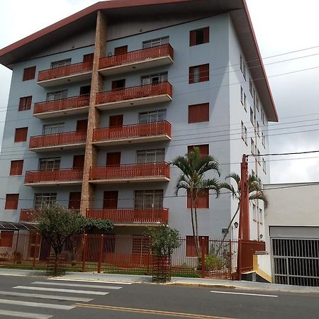 Apartamento Em Aguas De Lindoia Apartman Kültér fotó